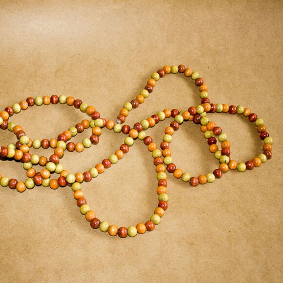 garland - Picture 1 of 3